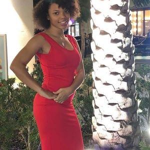 Meet your Posher, Candace